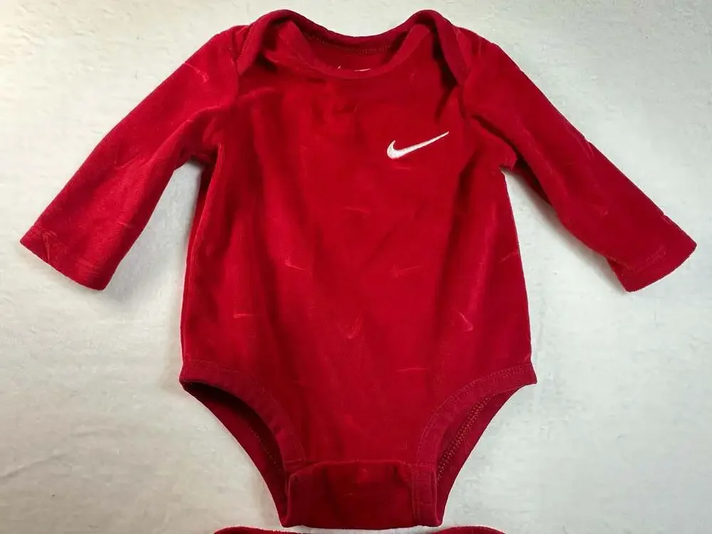 Nike Baby 2-Piece Long Sleeve Bodysuit and Velour Pants Set